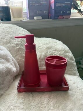 Target Bathroom Set hand soap dispenser tray and toothbrush cup pink magenta